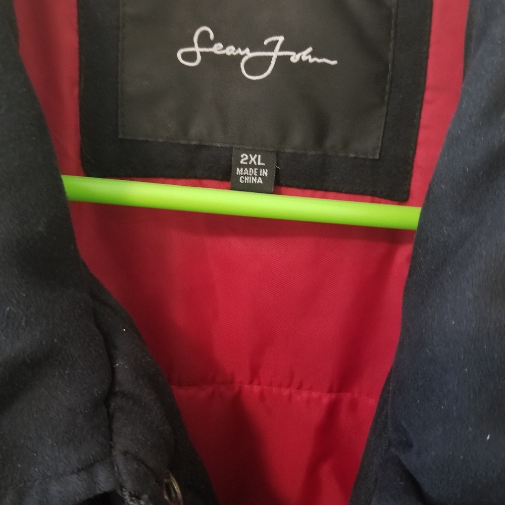 Coat - Picture 2 of 3